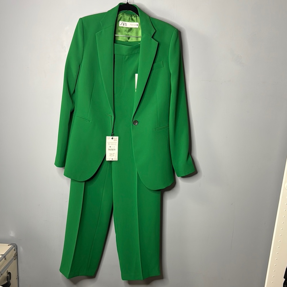 Green Blazer and Suit Set